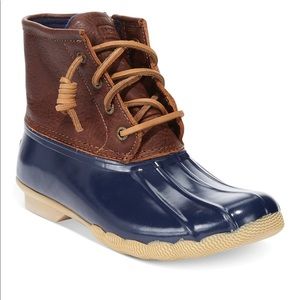 Saltwater Duck Booties. Worn only 2-3 times.